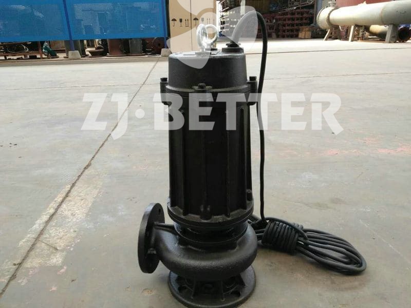 Submersible sewage pump