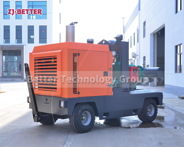 Diesel engine mobile pump truck has many uses