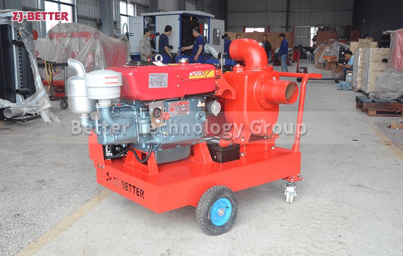 Portable mobile diesel fire pump is easy to use