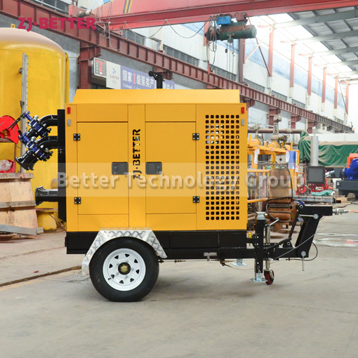 Trailer-type mobile pump truck has a wide range of applications