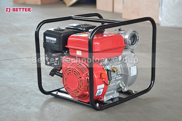 Hand-held diesel engine fire pump is light in weight